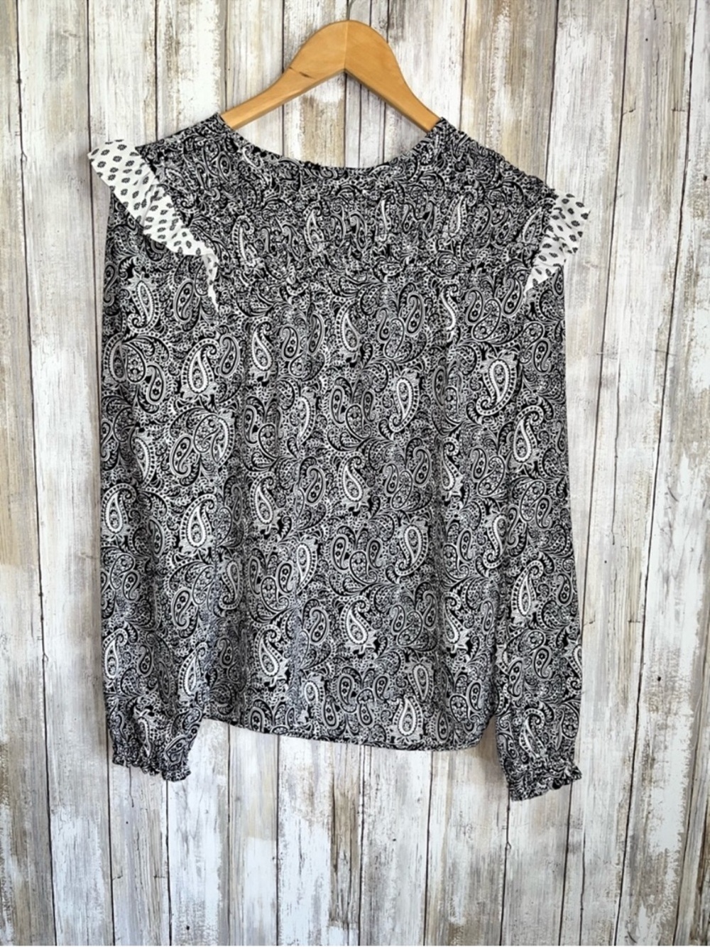 LOFT Outlet Paisley Blouse XS Black White Ruffle Shoulder Boho Peasant Top